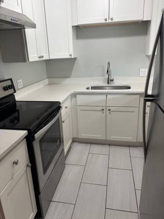 $2,299 / 1br - 600ft2 - Amplio departamento renovado de 1 habitación (Dorchester)63655287640451120