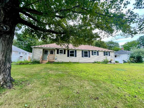 $1900.00 / 2br - 720ft2 - Newly Renovated 2-Bedroom Duplex in Bantam, CT63945361178882120