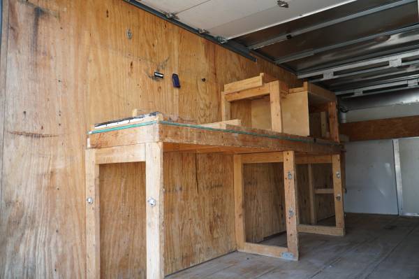 2017 Ford E350 E 350 - Photo 12