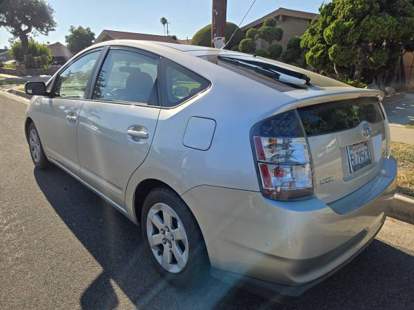 2007 toyota prius híbrido - $5,000 (Irvine)63618172048387122