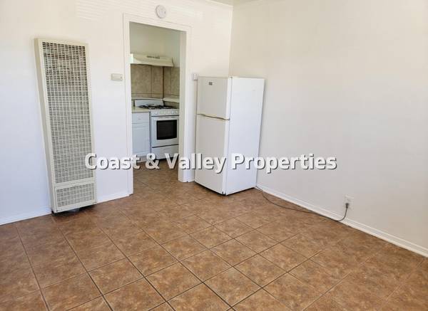 $1,450 Prunedale Studio for RENT!!!64009501198722121