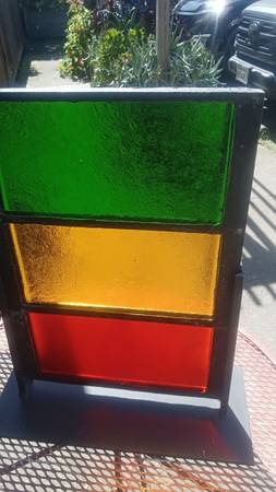 Glass Reggae Tri Color Window 1