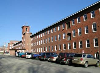 $5,400 / 4660ft2 - Shipping / Production Space Near Dover (LM201) (Rollinsford, NH)63931791047811122