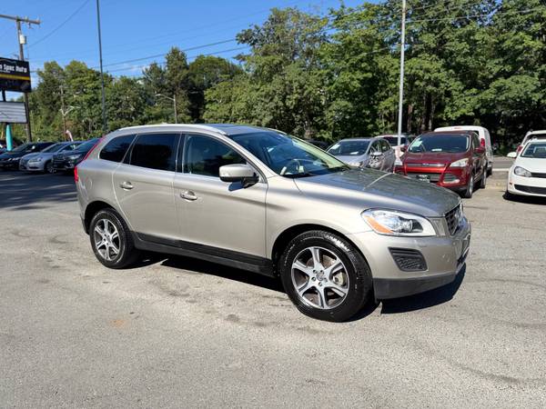2013 Volvo XC60 T6 Premier Plus AWD SUV - $8,200 (Premium Spec Seattle)63475981121539121