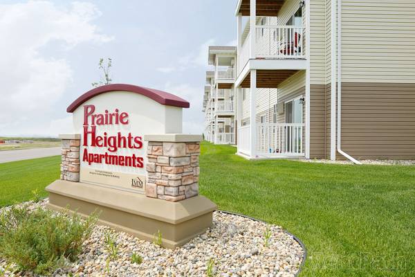 $1,125 / 2br - 1057ft2 - Garaje incluido, aire acondicionado, Wi-Fi gratis (3414 21st Ave NW, Minot, ND)63696831925507123