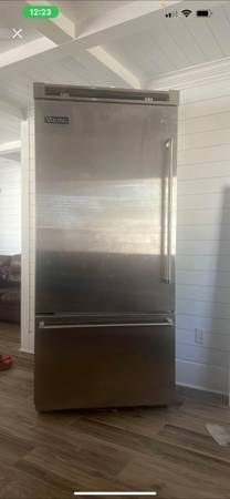 VIKING REFRIGERATOR HIGH END KITCHEN PROFESSIONAL Grade 1