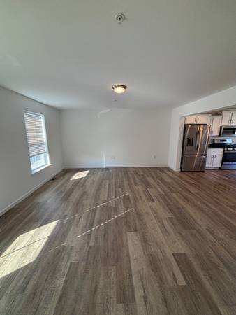 $1,995 / 3br - Harrisburg Area Townhome with Finished Basement & Open Layout64010158445697123