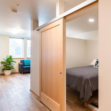 $1,875 / 3br - 1008ft2 - Courtyards, Dishwasher, Community Garden, Extra Storage (University District)64031311773953123