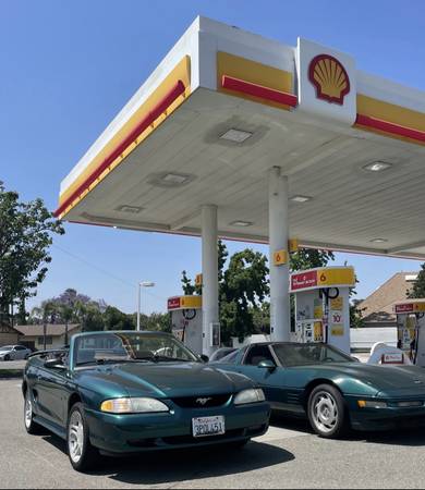 1996 Mustang GT descapotable 3K obo - $3,000 (Los Ángeles)63623776448387121