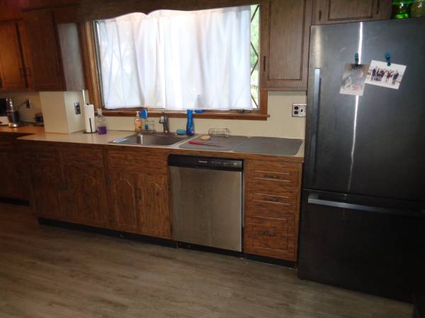 $2,850 / 2br - 1600ft2 - Fab CENTRAL AIR & nearly perfect HARDWOODS highlight fab spacial diggs (Belmont)63620275402753123