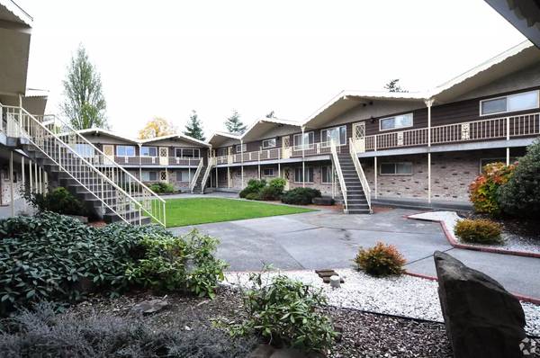 $1,750 / 2br - Affordable 2 bed / 1 bath for rent in Shoreline (Shoreline)63688369469697121