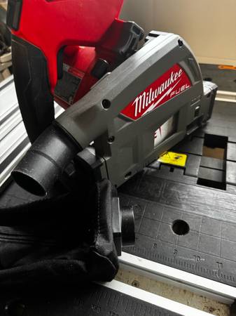 M18 FUEL 18V Brushless 6-1/2 in. Plunge Cut Track Saw 1