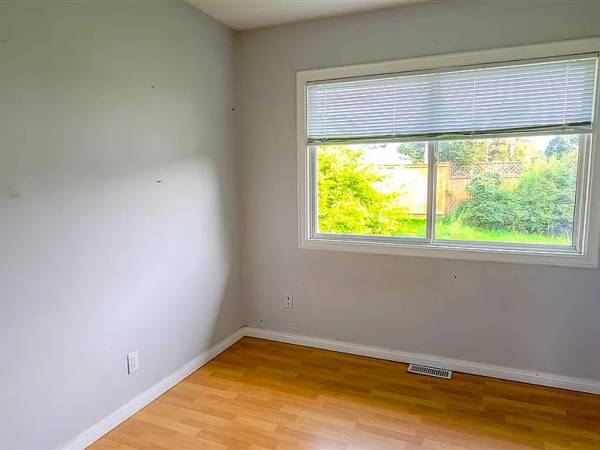 AVAILABLE NOW -- 3-BEDROOM, 1-BATH HOUSE FOR RENT KITIMAT This unfurnished, bri 2