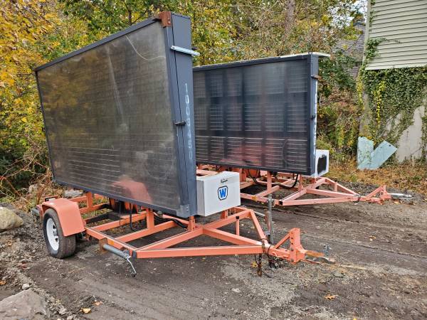 WANCO PORTABLE VARIABLE MESSAGE SIGNS - SOLAR NTCIP 1
