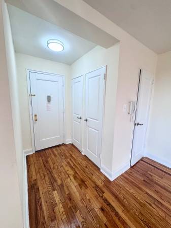 $1,775 Renovated Large Studio with Great sun light (Brooklyn)63788336175875124