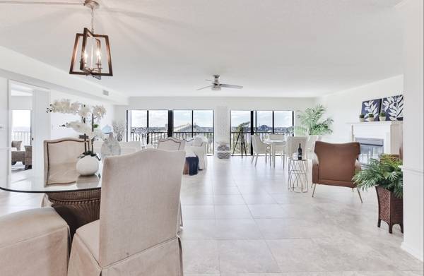$2,995 / 3br - 2000ft2 - STUNNING LIFESTYLE CHANGE-2500sf PENTHOUSE-DRAMATIC SUNSETS (Daytona Beach)63791575278849120