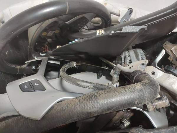 2015 GMC Sierra 4x4 1500 parts - $1 (Riverbank)63470292707841122