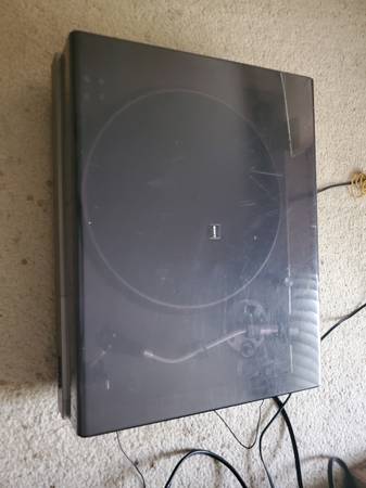 Sony PS-3750 Direct Drive Turntable In Excellent Condition 1