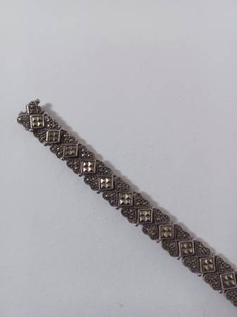 Silver marcasite ladies 7" bracelet. - $85 (richmond / seacliff)63471456382593123