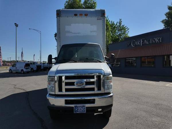 2011 Ford Econoline Commercial Cutaway E-450 Super Duty 158 WB DRW - $9,990 (Billings, MT)63442844174979122