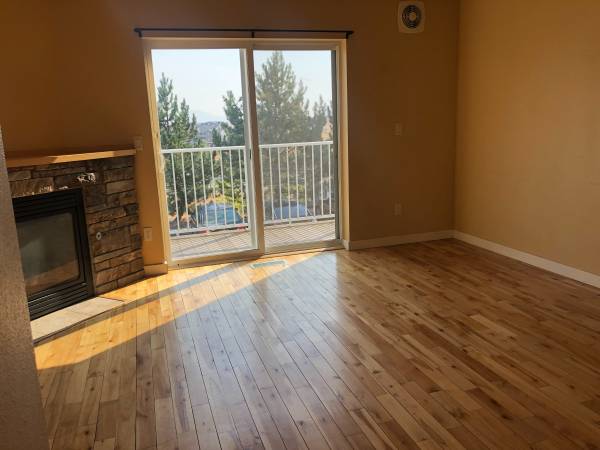 $2,000 / 3br - 1554ft2 - 2115 NE Westwood Dr Unit A (Pullman)63689257283331123