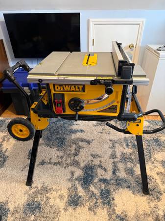 Dewalt Table Saw DWE74911 2023 MODLE 1