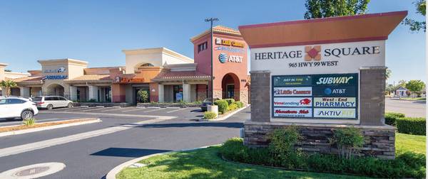 Central Corning - Great Exposure High End Shopping Center 1