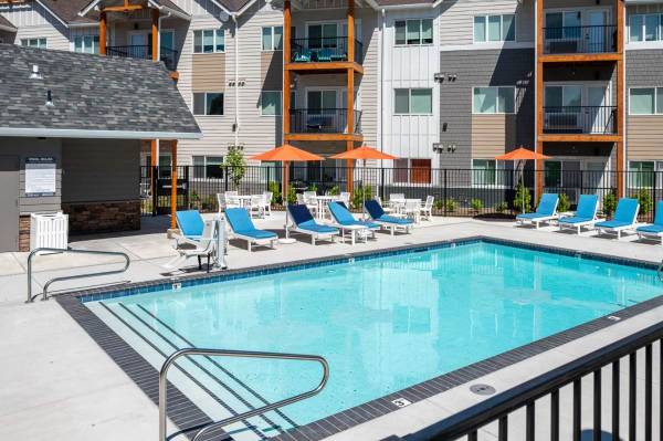 $1,369 You've picked a great space! We're near public transport (Wood Village - 5 minute drive from 1,000 Acre Dog Park)63672671096323120