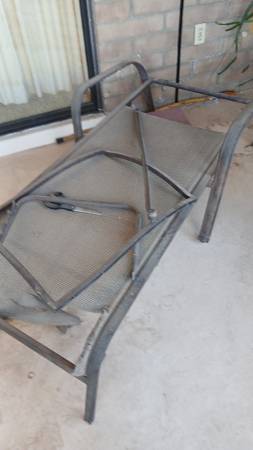 FREE Garden Lounge Chair 1