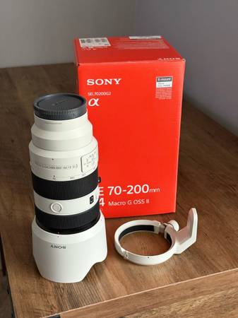 Sony 70-200 f4 Macro G OSS II 1