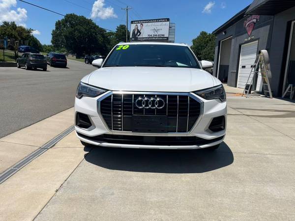 2020 Audi Q3 Premium 45 TFSI quattro AWD CLEAN AutoCheck! wit-Charlott - $17,900 (Denver)63613410958593122