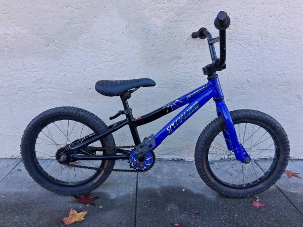 Specialized 'Hot Rock' 16" wheels  kids starter bike 1