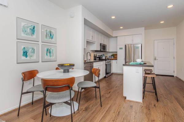 Pantry, Double Vanities, Disability Access 1