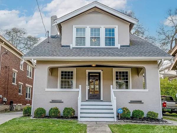 $625 / 2br - 1102ft2 - **Charming 2-Bedroom, 2-Bathroom Home in Prestigious Hyde Park** (Cincinnati)63980098928387120