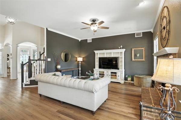 $585,000 / 5br - 3216ft2 - ===Hogar Excepcionalmente Hermoso en McKinney*5Dormitorios*3Baños*Actualizaciones MODERNAS (McKinney, Texas)63622615409667121