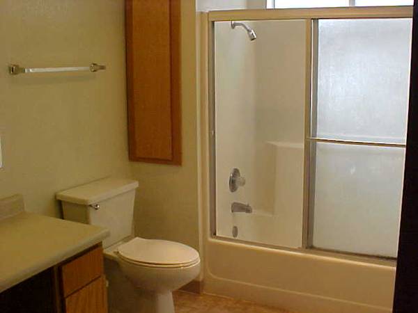 $1,125 / 1br - 616ft2 - Pine Grove Place,  545 Wilshire Drive (Redding)63972531478274123