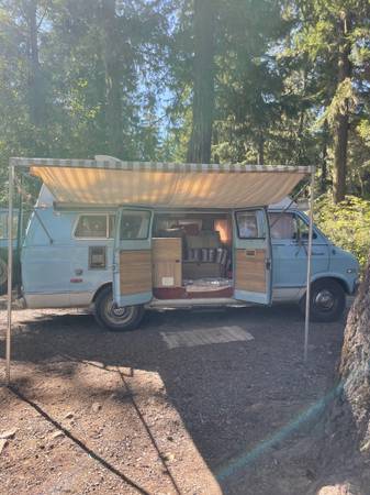1974 Dodge Tradesman B300 - $15,000 (Hollywood)63470041925507121
