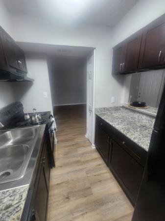 $1,169 / 2br - 900ft2 - All Bills Paid Property, 2x1 and 2x2 Units Available (Corpus Christi)64036537245699124