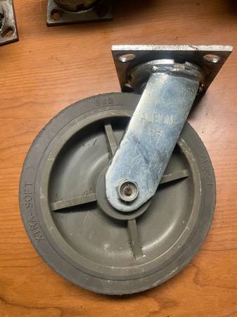 Casters 8"x2" 1