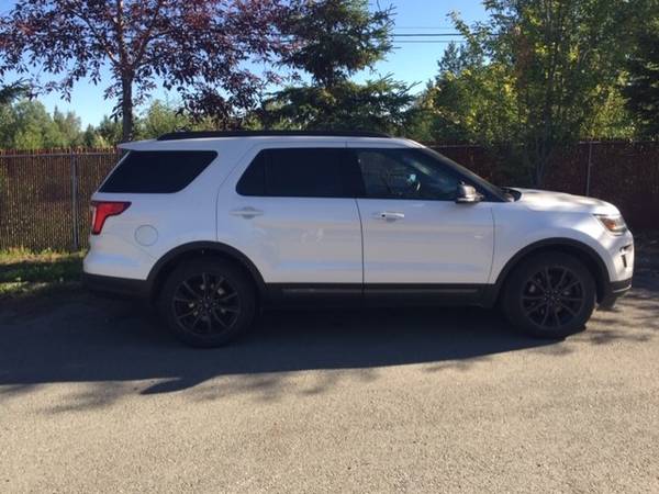 2018 FORD EXPLORER XLT 4WD SUV *7 pasajeros* asientos calefaccionados * arranque automático - $24,850 (Anchorage)63470607396609122