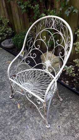 Vintage Rustic Decorative Mini Wrought Iron Chair 1