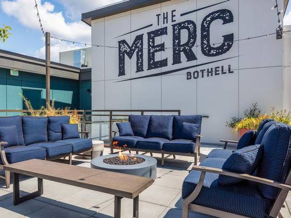$1,897 / 1br - 604ft2 - 1 BEDROOM, UP TO 4 WEEKS FREE - This Math Adds Up. Apply Today! (Bothell, WA)63688567539841120