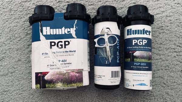 Hunter Industries PGP Gear-Drive Rotorary Sprinkler with 3 GPM Nozzle 1