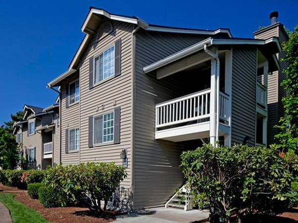 $1,862 / 2br - 1071ft2 - Time is running out - limited specials available... Tour TODAY! (Tanasbourne)63831535945601122