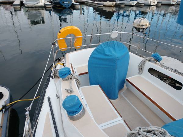 Sailboat 36' 2beds $ 600 a week 1