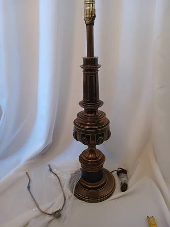 Vintage Mid Century Modern Brutalist Stiffel Lamp 1