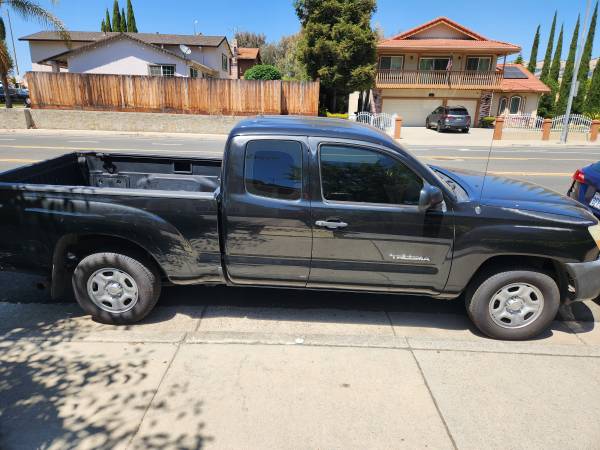 2009 Toyota Tacoma Título Limpio 154k funciona bien pasó la prueba de smog 8.6k en venta - $8,60063654696453121121