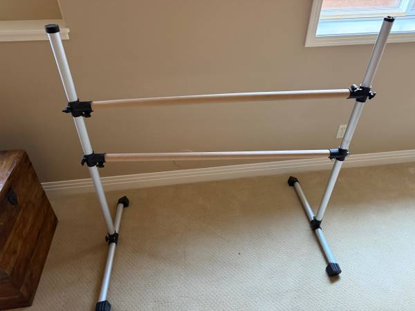 Ballet barre 1