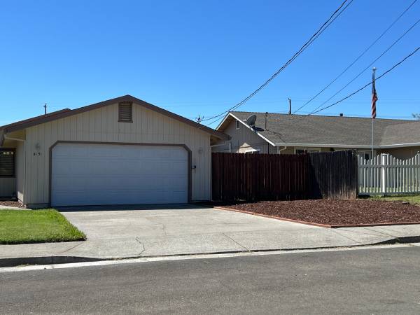 $319,900 / 3br - 1188ft2 - Updated 3 bedroom 2 bath home (Redding)63972530303619121