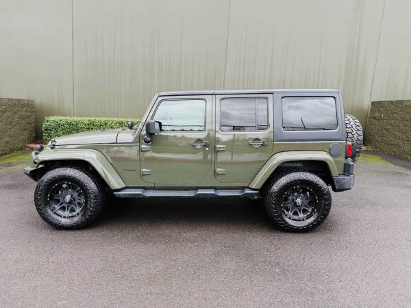 2015 Jeep Wrangler UNLIMITED 1